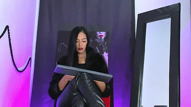 Aleshkastone online show from October 2025 12:44:02 AM