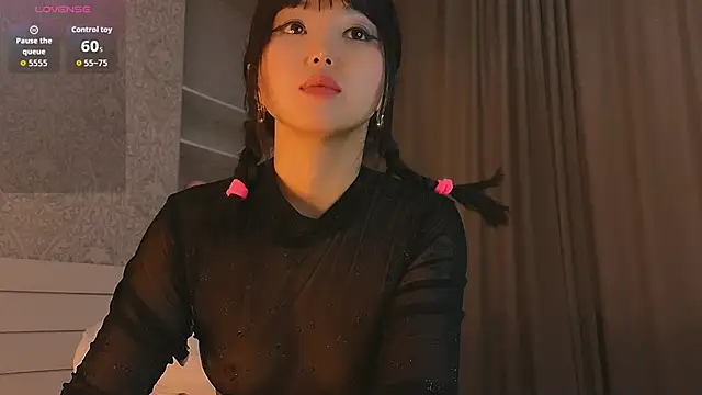 Demonic Angel  online show from November 2025 10:34:02 AM