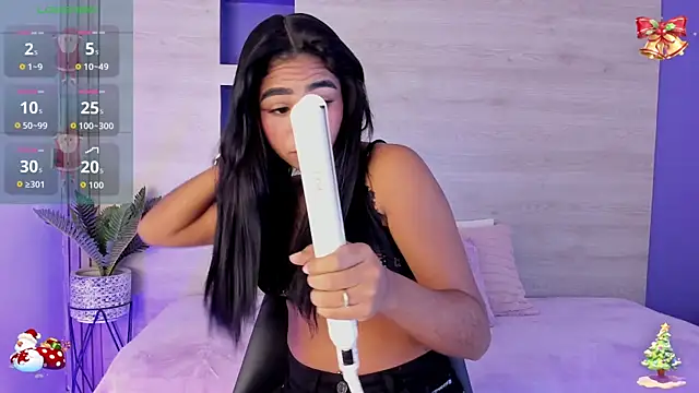 Snapshot of Lana_Starlett chatting on December 2025 03:27:02 AM Lana Starlett online show from December 2025 03:27:02 AM