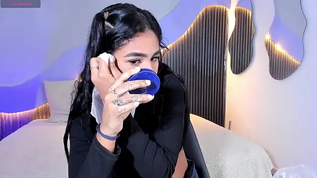 Snapshot of Lana_Starlett chatting on December 2025 04:07:02 AM Lana Starlett online show from December 2025 04:07:02 AM