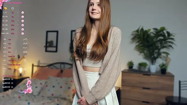 Snapshot of MarionSilver chatting on March 2025 07:20:02 AM MarionSilver online show from March 2025 07:20:02 AM