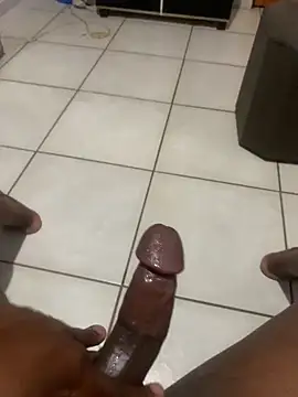 Snapshot of Zooh chatting on February 2026 06:55:02 PM Zooh online show from February 2026 06:55:02 PM