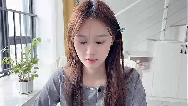 Cassie-20 online show from November 2025 02:10:02 AM