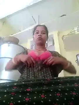 MEENA ROY online show from February 2025 03:23:01 AM