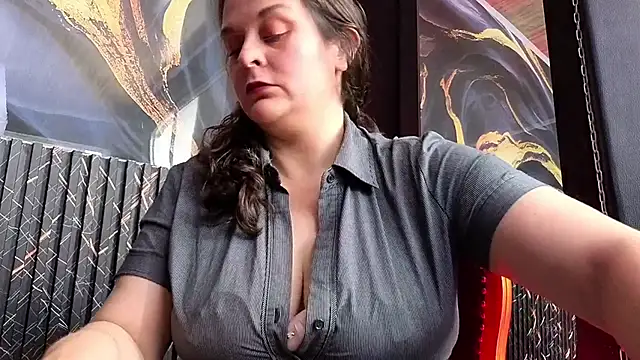 AmandaKovich online show from May 2026 07:22:02 PM