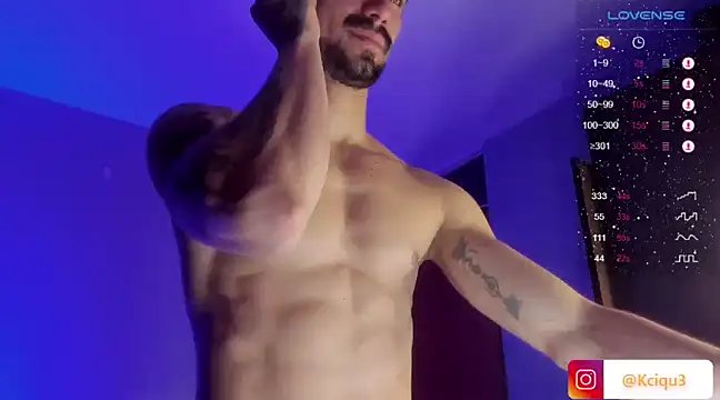 Snapshot of K_cique chatting on February 2025 09:27:02 PM K cique online show from February 2025 09:27:02 PM