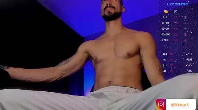 Snapshot of K_cique chatting on February 2025 10:58:01 PM K cique online show from February 2025 10:58:01 PM