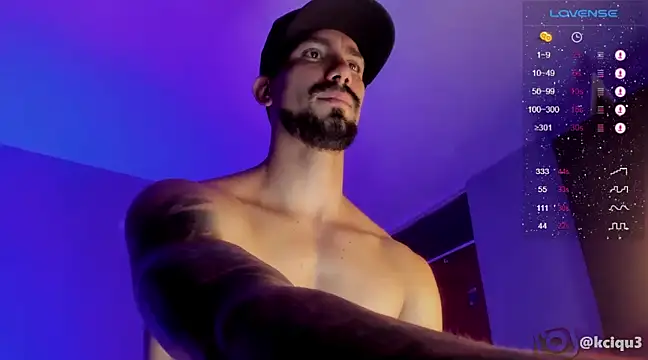 Snapshot of K_cique chatting on March 2025 09:59:01 PM K cique online show from March 2025 09:59:01 PM