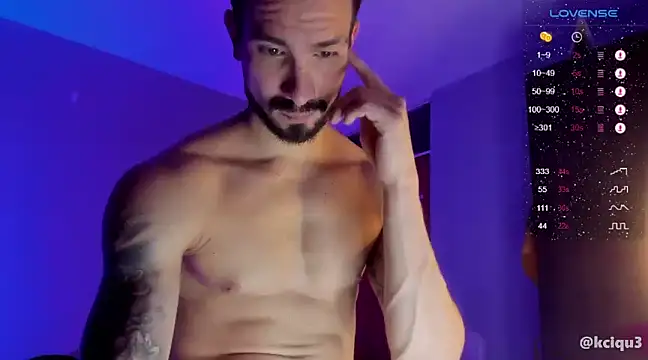 Snapshot of K_cique chatting on March 2025 11:16:01 PM K cique online show from March 2025 11:16:01 PM