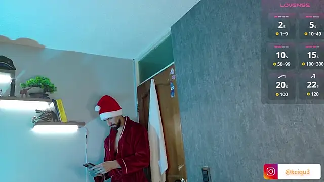 Snapshot of K_cique chatting on December 2025 11:04:02 AM K cique online show from December 2025 11:04:02 AM