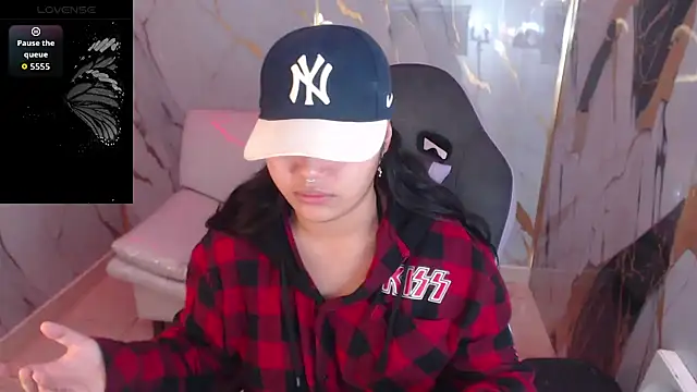 melany rouse18 online show from December 2025 01:09:02 PM