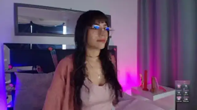 daenerysar5 online show from October 2025 01:01:01 PM