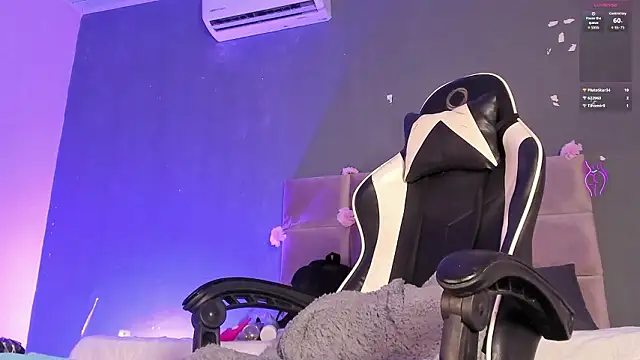  Ashley 33 online show from March 2026 08:04:02 PM