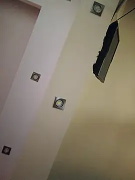 Snapshot of Loly2025 chatting on February 2025 10:29:02 AM Loly2025 online show from February 2025 10:29:02 AM