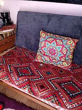 Snapshot of Loly2025 chatting on February 2026 09:02:01 PM Loly2025 online show from February 2026 09:02:01 PM