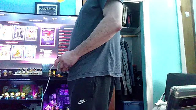 Novabear6996 online show from November 2025 05:17:01 AM