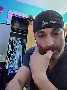 Novabear6996 online show from December 2025 01:46:02 AM