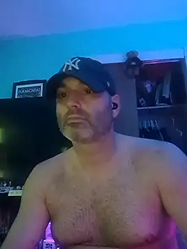 Novabear6996 online show from April 2026 11:30:02 AM