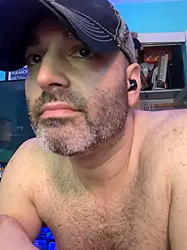 Novabear6996 online show from May 2026 07:24:02 AM