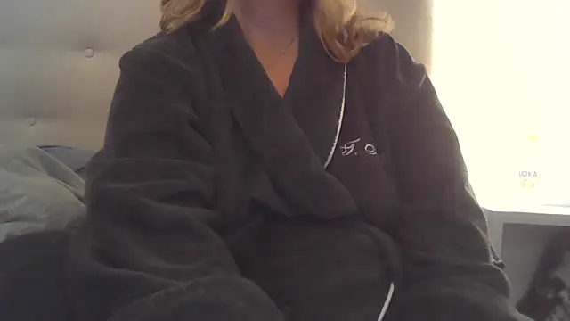 Snapshot of sizha6 chatting on October 2025 07:30:01 AM sizha6 online show from October 2025 07:30:01 AM