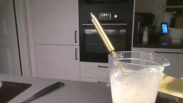 Snapshot of sizha6 chatting on February 2026 06:00:02 PM sizha6 online show from February 2026 06:00:02 PM