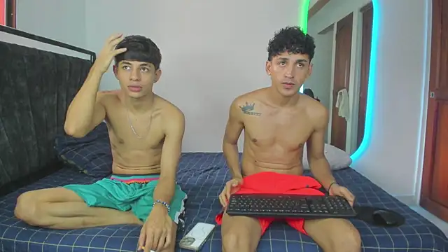 tonypaul13 online show from May 2026 02:46:02 PM