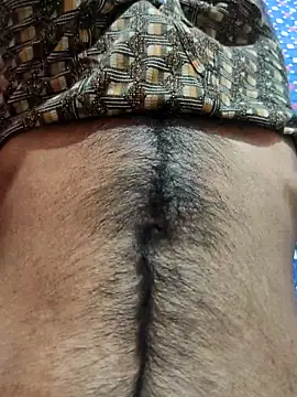 Snapshot of cocktony chatting on October 2025 05:56:01 PM cocktony online show from October 2025 05:56:01 PM