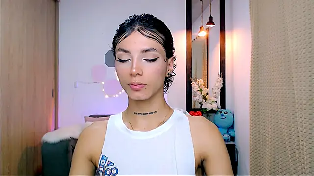 nilam valker online show from March 2025 02:50:01 AM