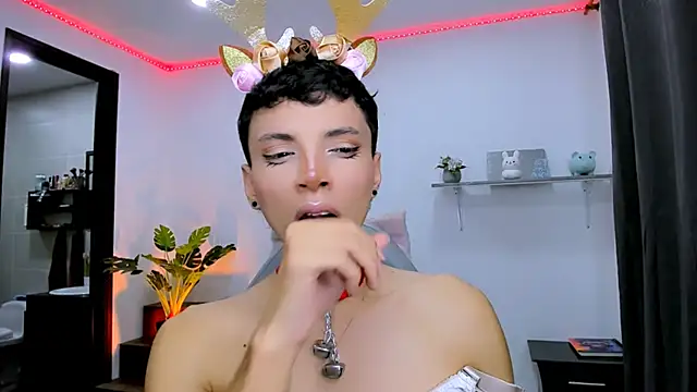 nilam valker online show from October 2025 11:58:02 PM