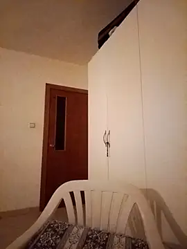 Snapshot of can0n7 chatting on February 2025 04:31:01 PM can0n7 online show from February 2025 04:31:01 PM