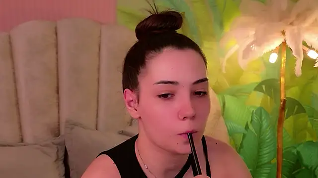 Alice Deleon online show from June 2026 11:25:02 AM