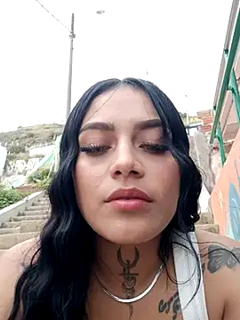 Emily sharlot online show from March 2025 09:24:01 PM