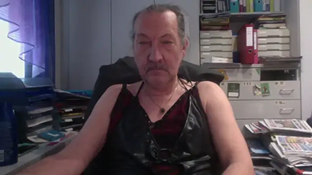 Snapshot of HMStraps01 chatting on January 2026 11:26:02 AM HMStraps01 online show from January 2026 11:26:02 AM