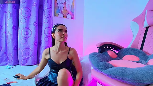 Snapshot of Peach_Rose_ chatting on March 2025 01:32:02 AM Peach Rose online show from March 2025 01:32:02 AM