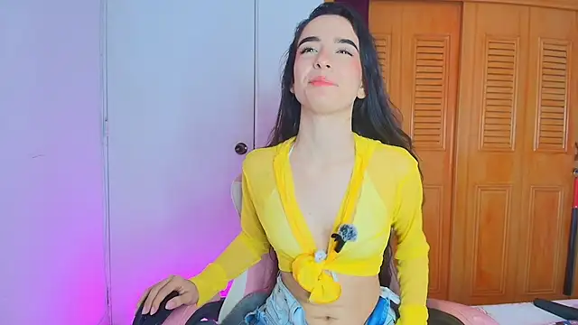 Snapshot of Peach_Rose_ chatting on October 2025 07:02:02 PM Peach Rose online show from October 2025 07:02:02 PM