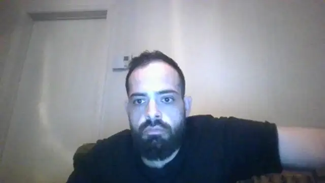 Snapshot of guccititi chatting on October 2025 09:30:01 PM guccititi online show from October 2025 09:30:01 PM