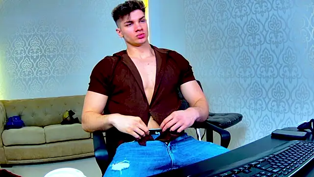 Snapshot of MaxKaiden chatting on March 2026 05:30:01 AM MaxKaiden online show from March 2026 05:30:01 AM