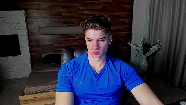 Snapshot of MaxKaiden chatting on March 2026 05:21:02 AM MaxKaiden online show from March 2026 05:21:02 AM