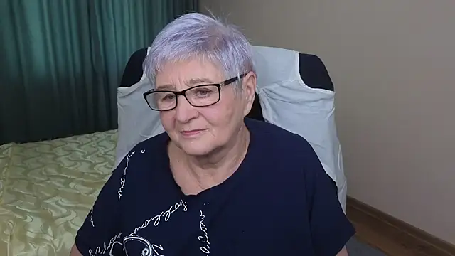 Snapshot of Sandra_Snowflake chatting on February 2025 10:33:02 AM Sandra Snowflake online show from February 2025 10:33:02 AM