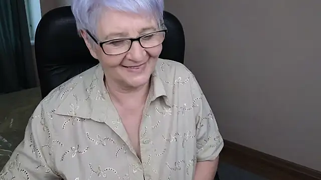 Snapshot of Sandra_Snowflake chatting on March 2025 01:18:01 PM Sandra Snowflake online show from March 2025 01:18:01 PM