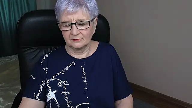 Snapshot of Sandra_Snowflake chatting on March 2025 04:28:02 AM Sandra Snowflake online show from March 2025 04:28:02 AM