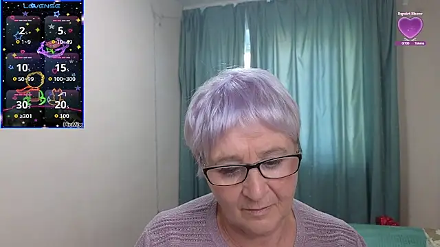 Snapshot of Sandra_Snowflake chatting on September 2025 12:21:02 PM Sandra Snowflake online show from September 2025 12:21:02 PM