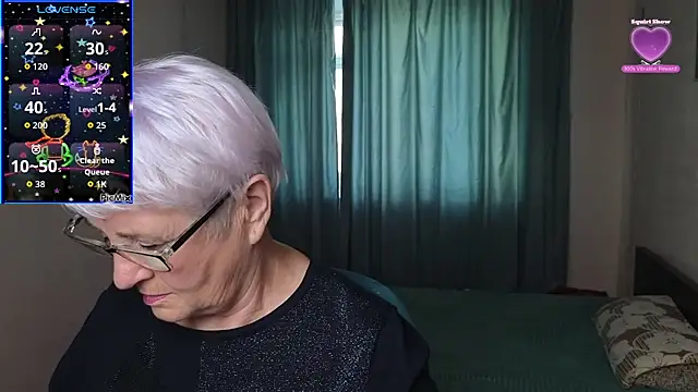 Snapshot of Sandra_Snowflake chatting on October 2025 12:12:02 PM Sandra Snowflake online show from October 2025 12:12:02 PM