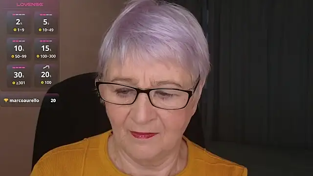 Snapshot of Sandra_Snowflake chatting on December 2025 04:29:02 AM Sandra Snowflake online show from December 2025 04:29:02 AM