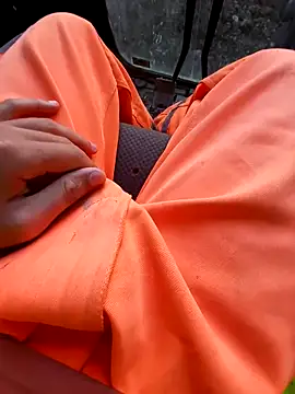 Snapshot of Eusuntnoulgigolo chatting on September 2025 07:21:02 AM Eusuntnoulgigolo online show from September 2025 07:21:02 AM