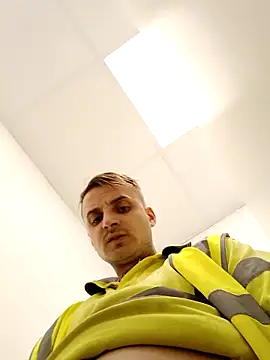 Snapshot of Eusuntnoulgigolo chatting on October 2025 02:45:02 PM Eusuntnoulgigolo online show from October 2025 02:45:02 PM