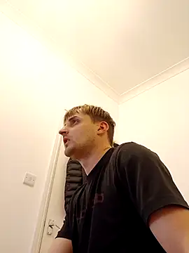 Eusuntnoulgigolo online show from March 2026 06:57:01 PM