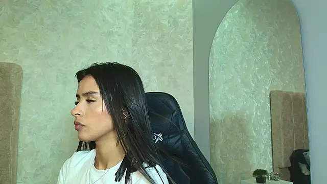 katia foxxx  online show from May 2026 05:31:02 PM