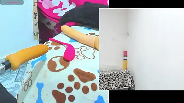 afroditacute15 online show from February 2026 08:51:01 PM