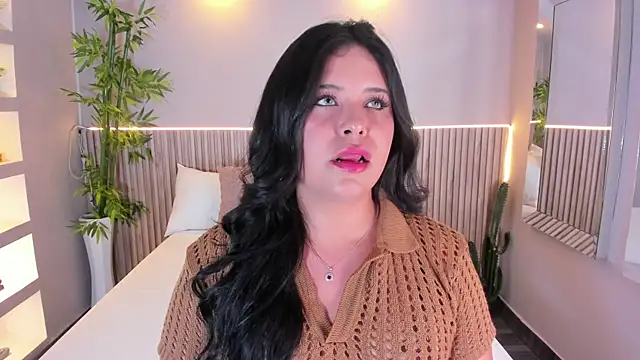 Snapshot of GeorginaReyes chatting on February 2026 10:41:02 PM GeorginaReyes online show from February 2026 10:41:02 PM